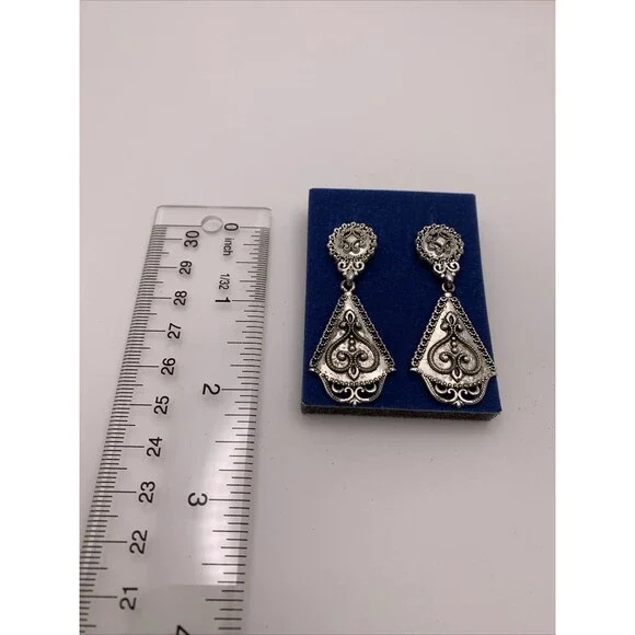 Avon Paris by Night Pierced Earrings Silver Tone Original Box 2008 - Picture 6 of 6